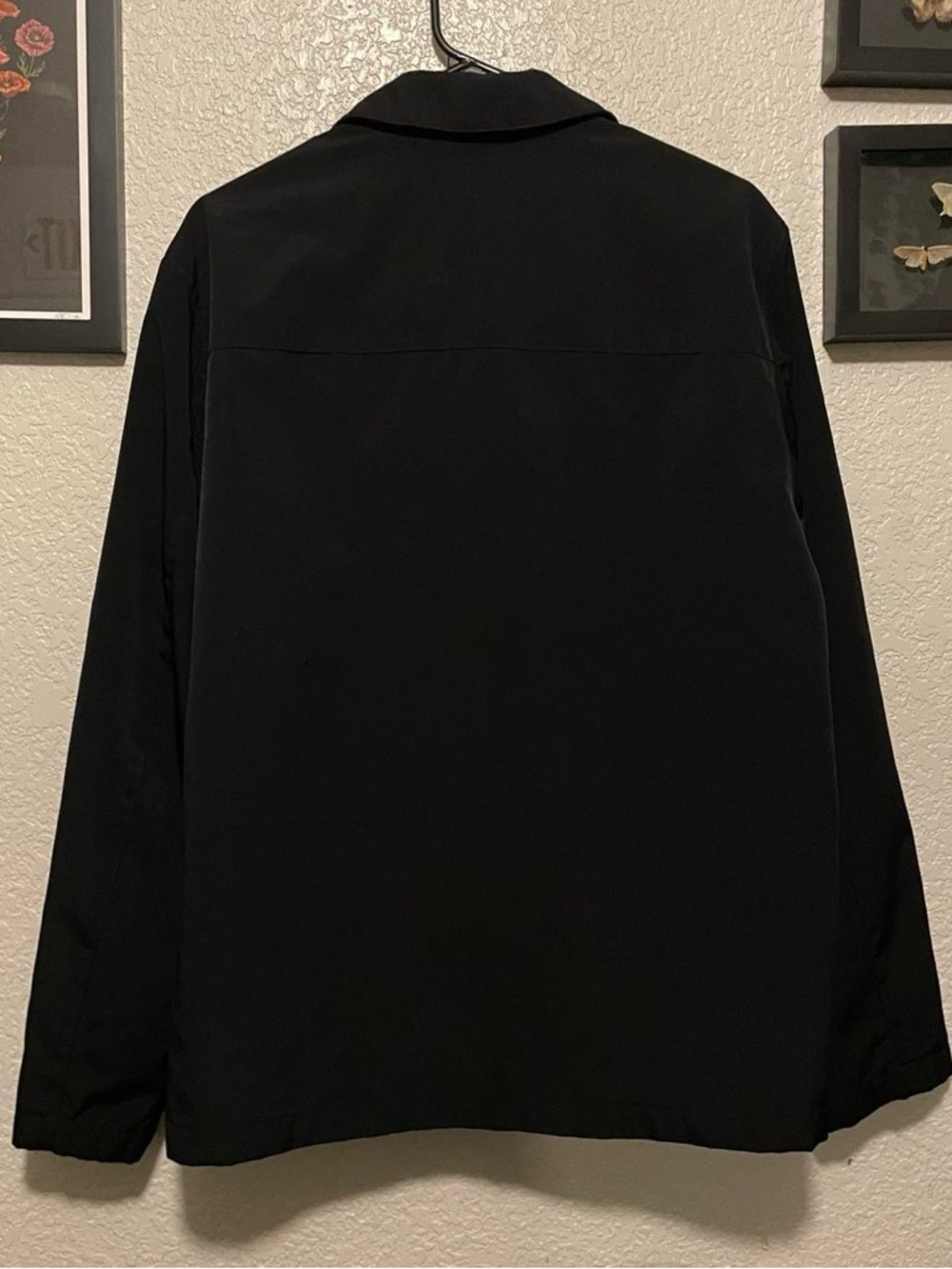 Black jacket - Picture 2 of 4